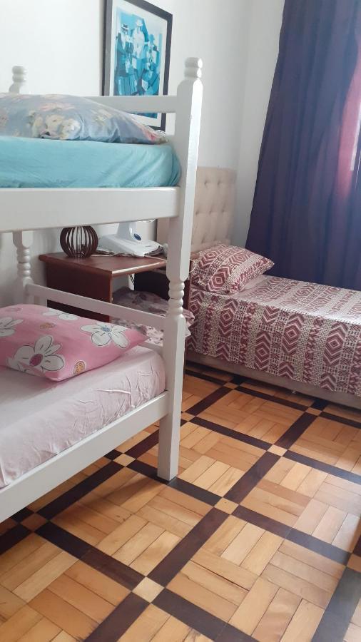 Fora De Casa Guest House Poa Porto Alegre Zewnętrze zdjęcie